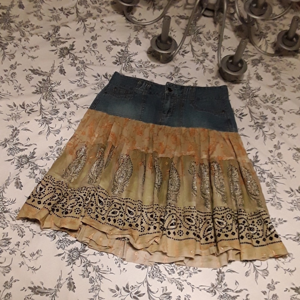Bohemia/Gypsie Paisley Skirt View 2